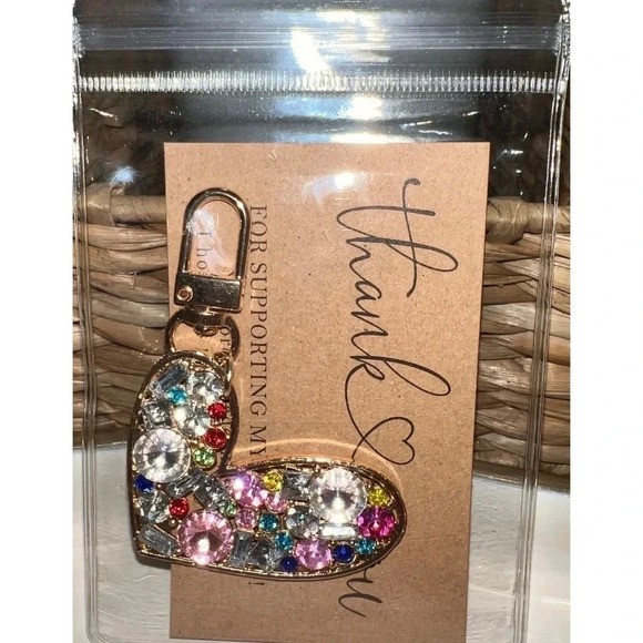 Rhinestone heart keychain. - Picture 3 of 3